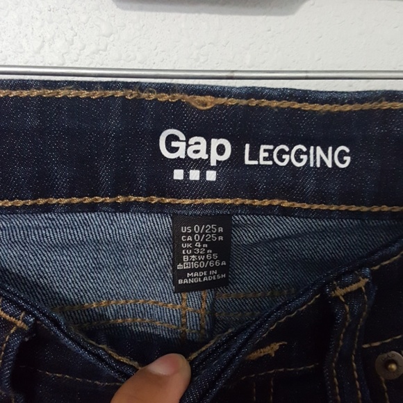 GAP Legging Jeans Dark Wash - Picture 2 of 5